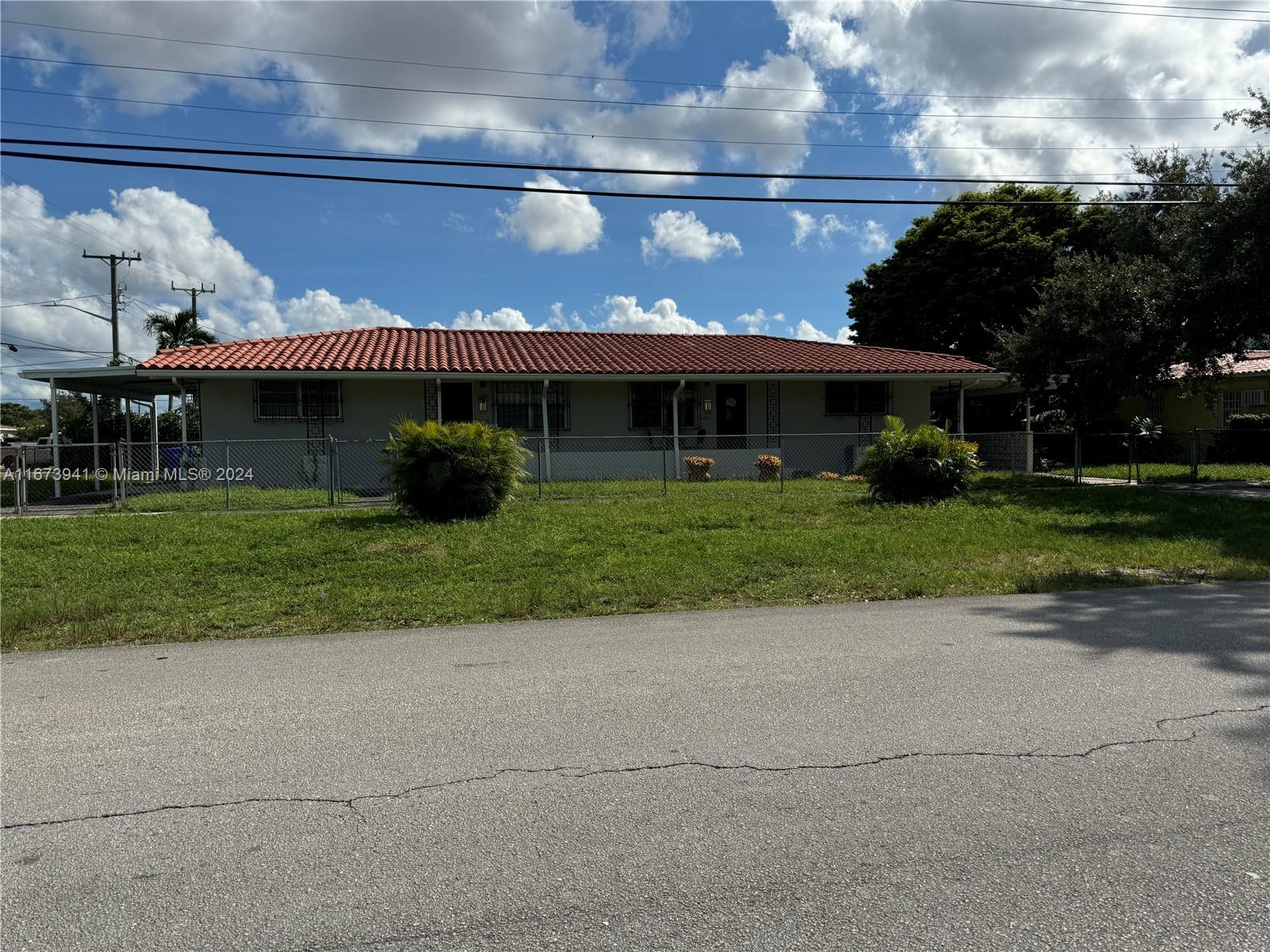 13600 Miami FL 33125
